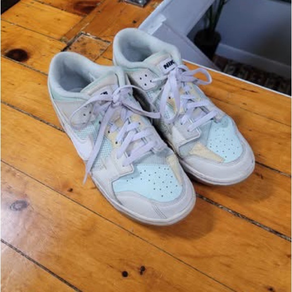 Nike Seafoam Dunks - Picture 2 of 4